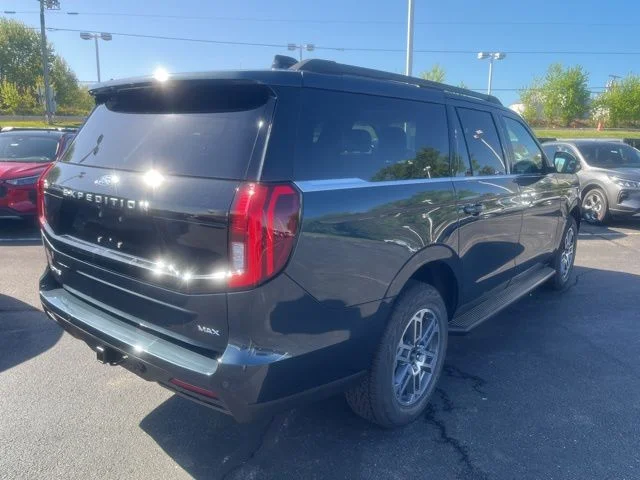 New 2026 Ford Expedition MAX - photo 2