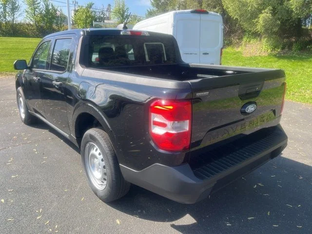 New 2026 Ford Maverick - photo 2