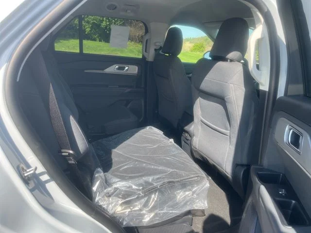 New 2026 Ford Explorer - photo 8