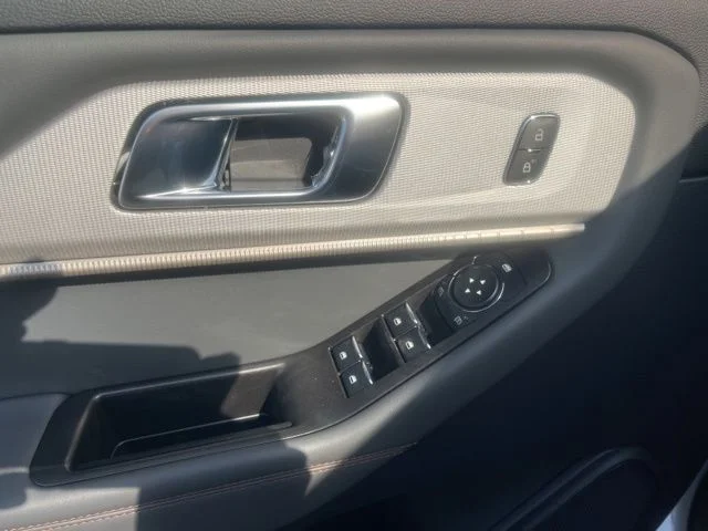 New 2026 Ford Explorer - photo 17