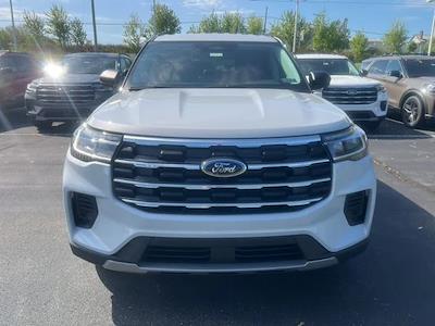 New 2026 Ford Explorer - photo 2