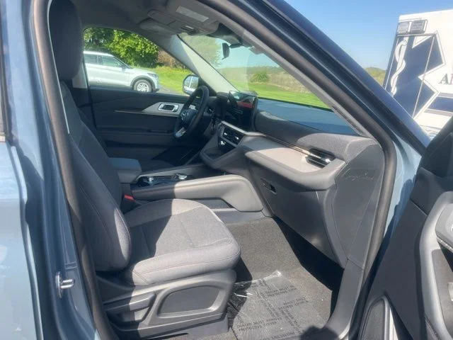 New 2026 Ford Explorer - photo 7