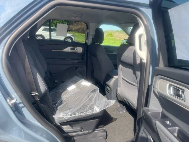 New 2026 Ford Explorer - photo 8