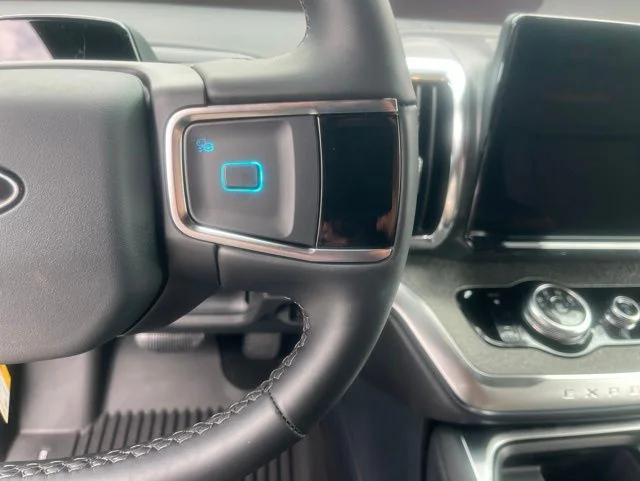 New 2026 Ford Expedition - photo 2