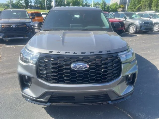 New 2026 Ford Explorer - photo 17