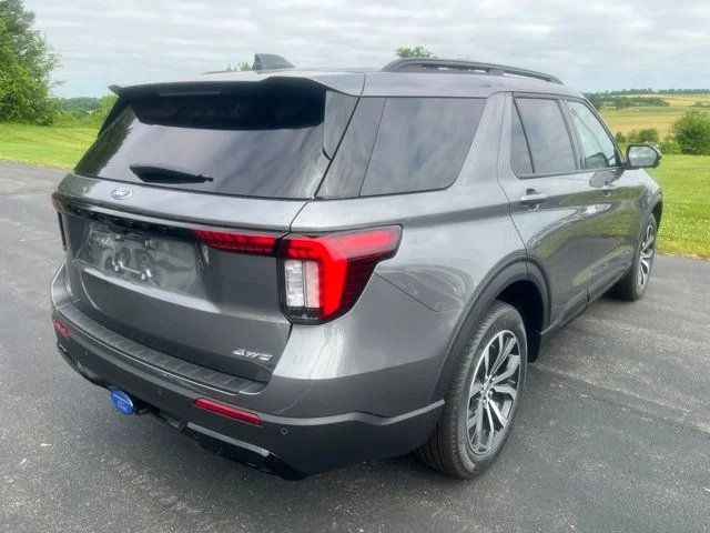 New 2026 Ford Explorer - photo 27