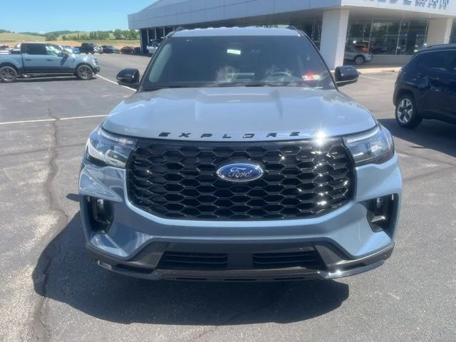 New 2026 Ford Explorer - photo 1