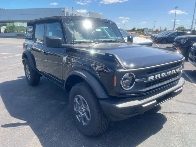 New 2026 Ford Bronco - photo 2