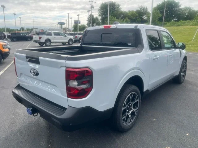 New 2026 Ford Maverick - photo 2