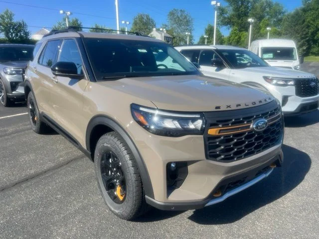New 2026 Ford Explorer - photo 1