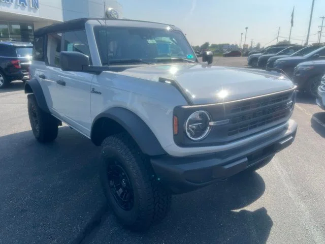 New 2026 Ford Bronco - photo 2