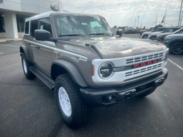 New 2026 Ford Bronco - photo 2