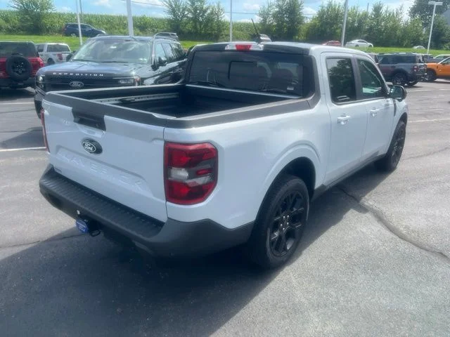 New 2025 Ford Maverick - photo 2