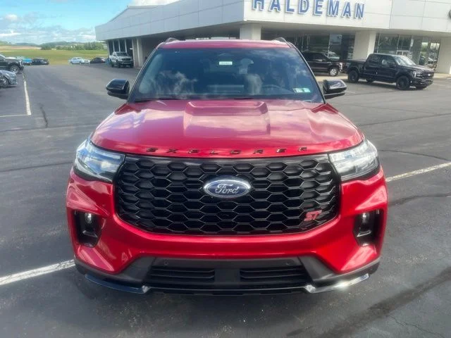 New 2026 Ford Explorer - photo 1