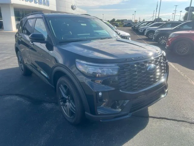 New 2026 Ford Explorer - photo 2