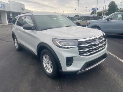 2027 Ford Explorer 4WD SUV for sale #13275 - photo 2