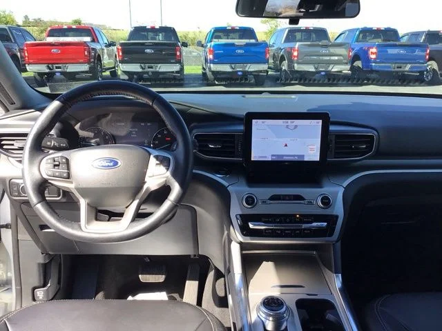 Used 2022 Ford Explorer - photo 10