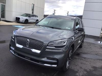 Used 2023 Lincoln Aviator - photo 2
