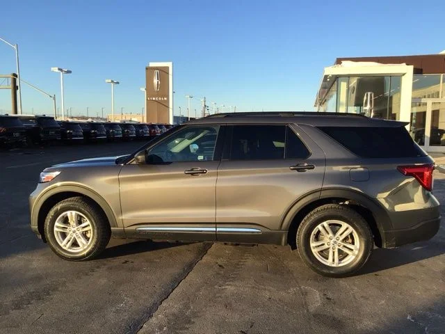 Used 2023 Ford Explorer - photo 7