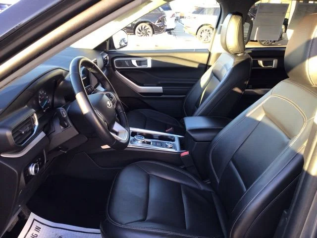 Used 2023 Ford Explorer - photo 10