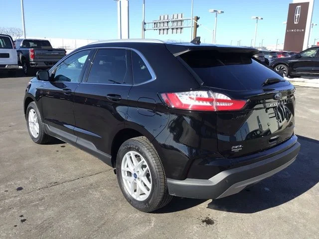 Used 2022 Ford Edge - photo 6