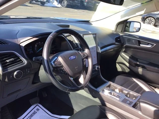 Used 2022 Ford Edge - photo 9