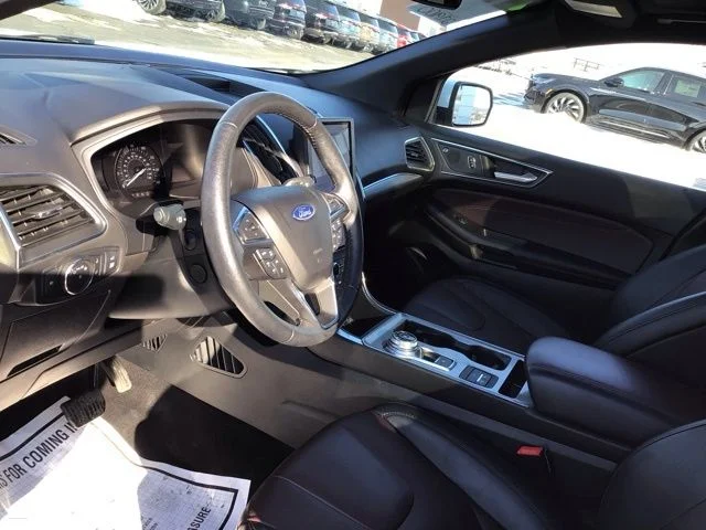 Used 2022 Ford Edge - photo 9