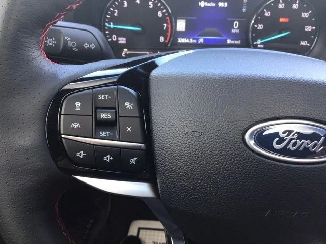 Used 2024 Ford Explorer - photo 14