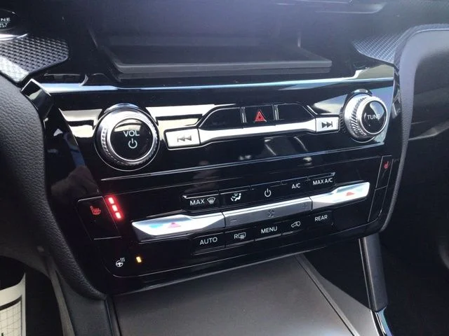 Used 2024 Ford Explorer - photo 18