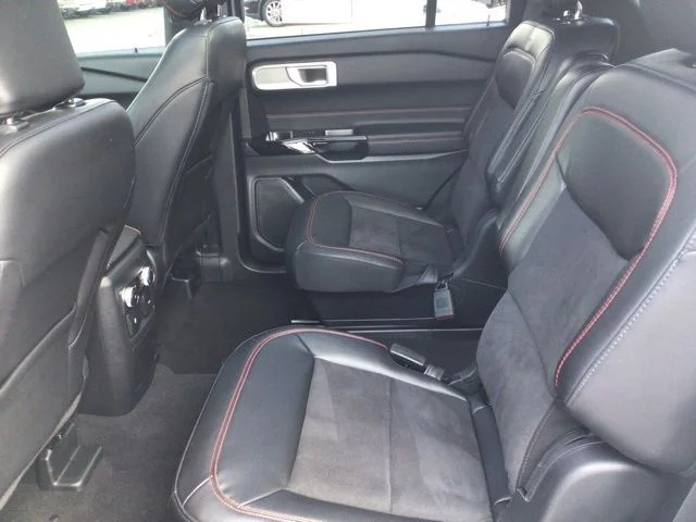 Used 2024 Ford Explorer - photo 24
