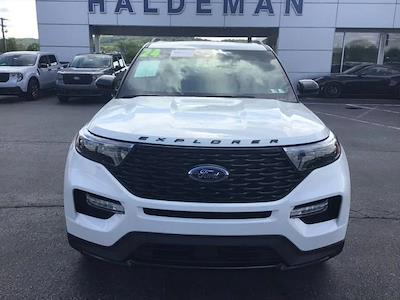 Used 2024 Ford Explorer - photo 2