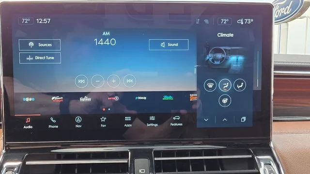 Used 2024 Lincoln Navigator - photo 15