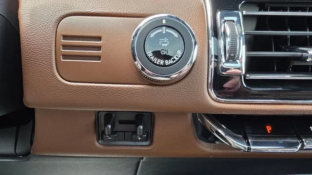 Used 2024 Lincoln Navigator - photo 25