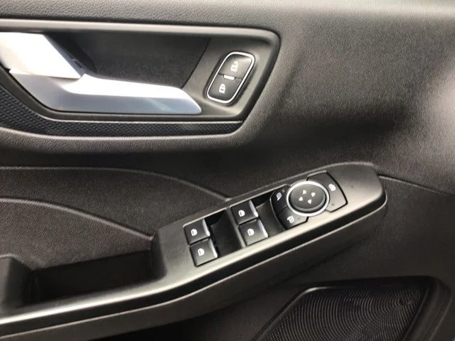 Used 2024 Ford Escape - photo 18