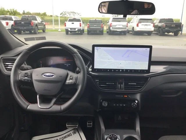 Used 2024 Ford Escape - photo 9