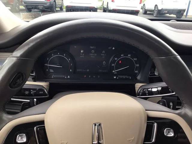 Used 2022 Lincoln Corsair - photo 13