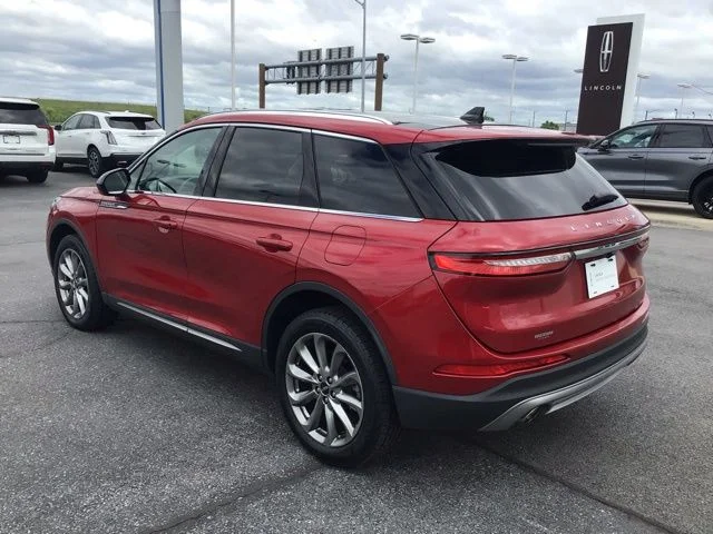 Used 2022 Lincoln Corsair - photo 5