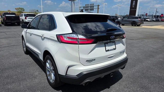 Used 2020 Ford Edge - photo 2