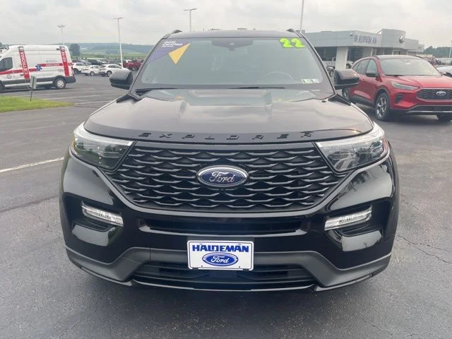 Used 2022 Ford Explorer - photo 1