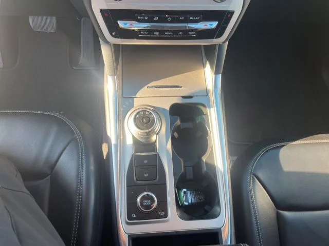 Used 2023 Ford Explorer - photo 18