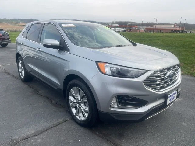 Used 2024 Ford Edge - photo 2