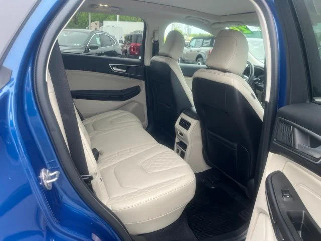 Used 2024 Ford Edge - photo 5
