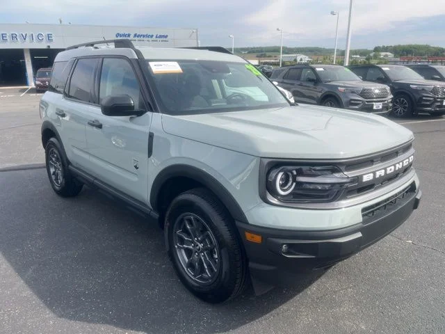 Used 2023 Ford Bronco Sport - photo 2