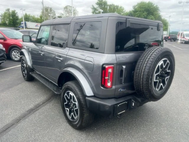 Used 2023 Ford Bronco - photo 8