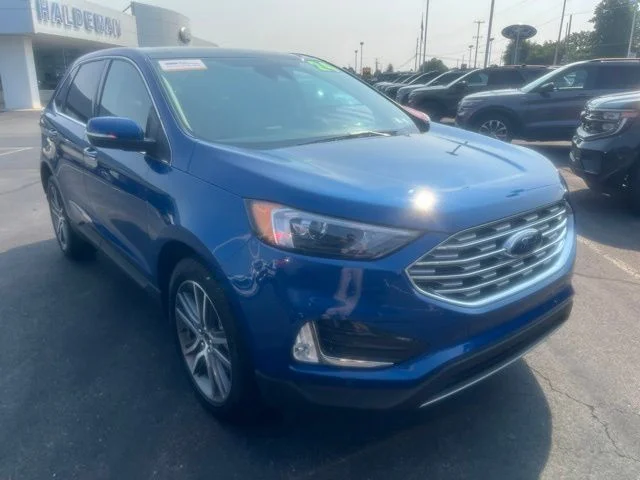 Used 2024 Ford Edge - photo 2