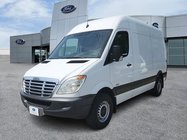 Used 2012 Freightliner Sprinter 2500 - photo 2
