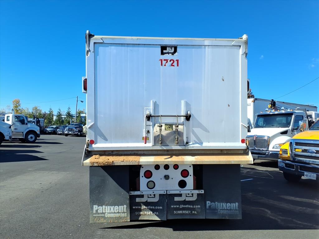 Used 2017 Peterbilt 567 - photo 8