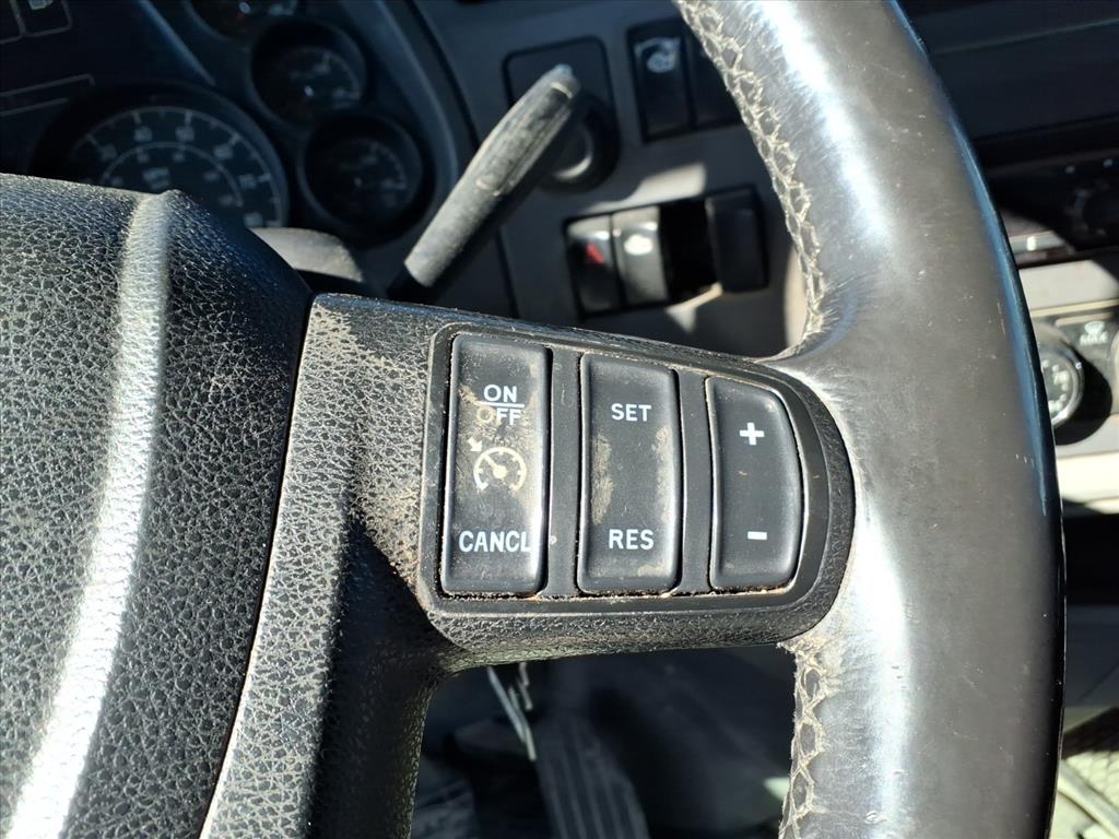 Used 2017 Peterbilt 567 - photo 16