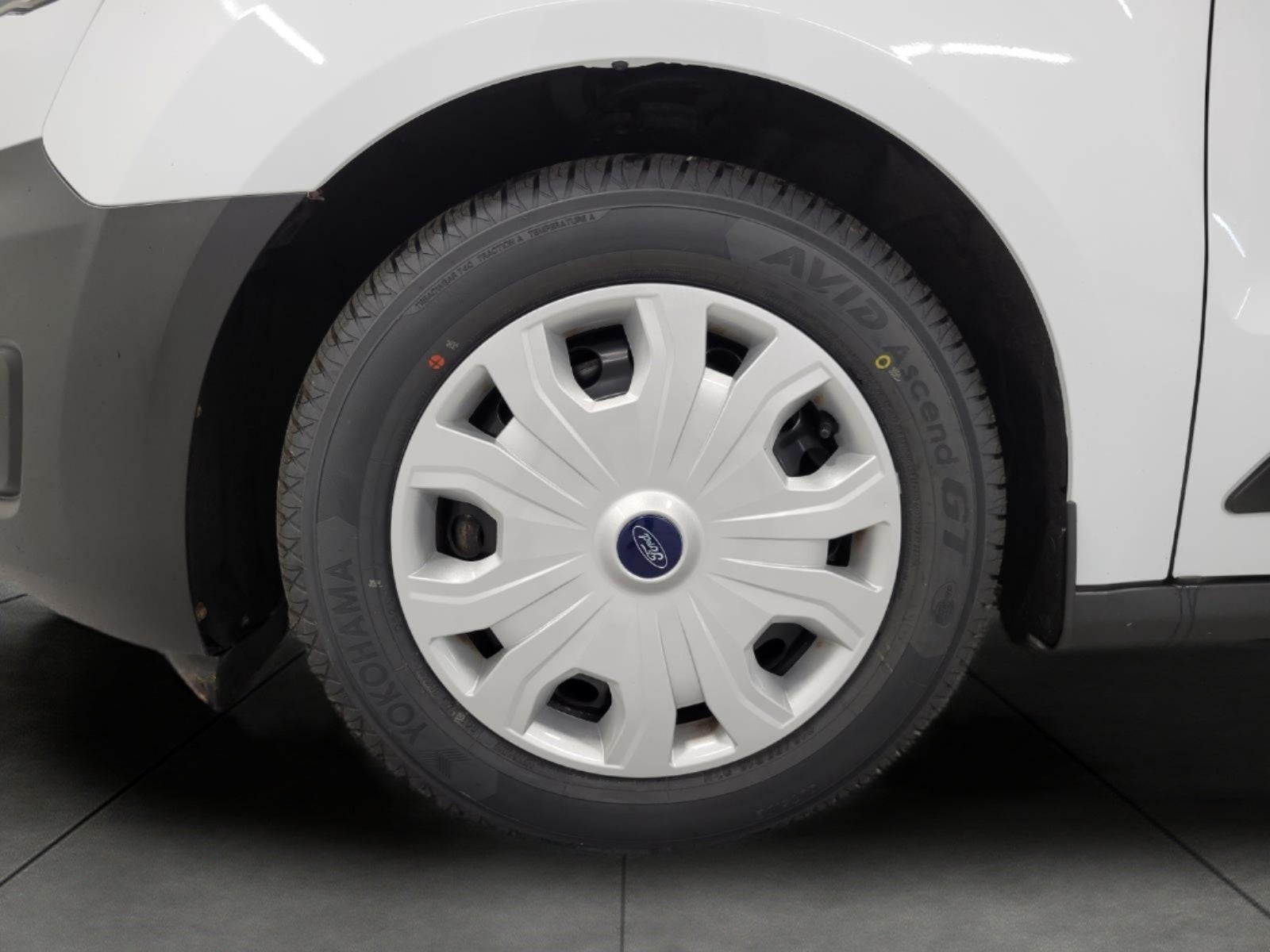 Used 2019 Ford Transit Connect - photo 7