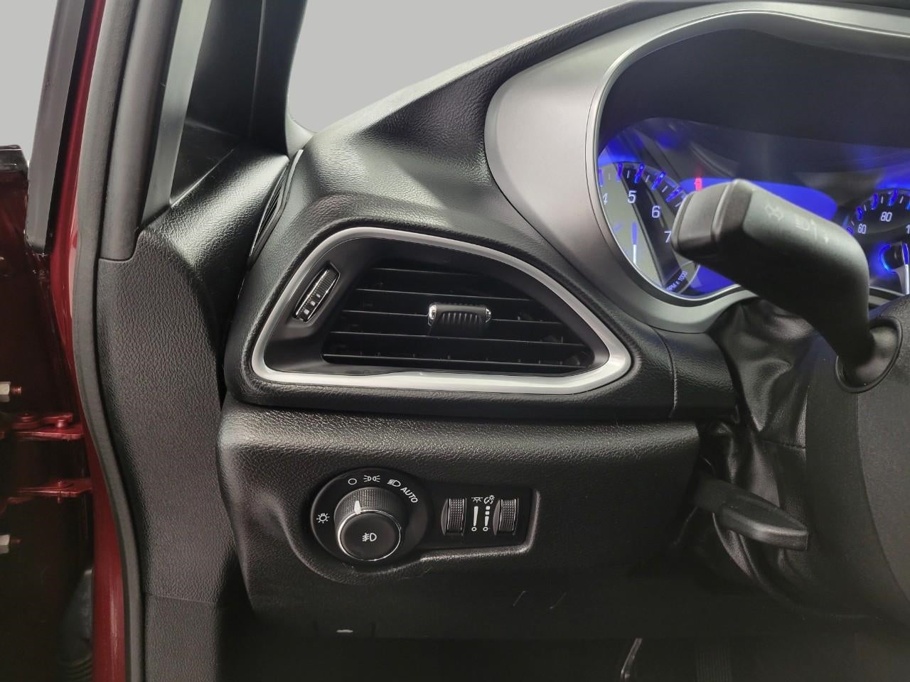 Used 2018 Chrysler Pacifica - photo 12